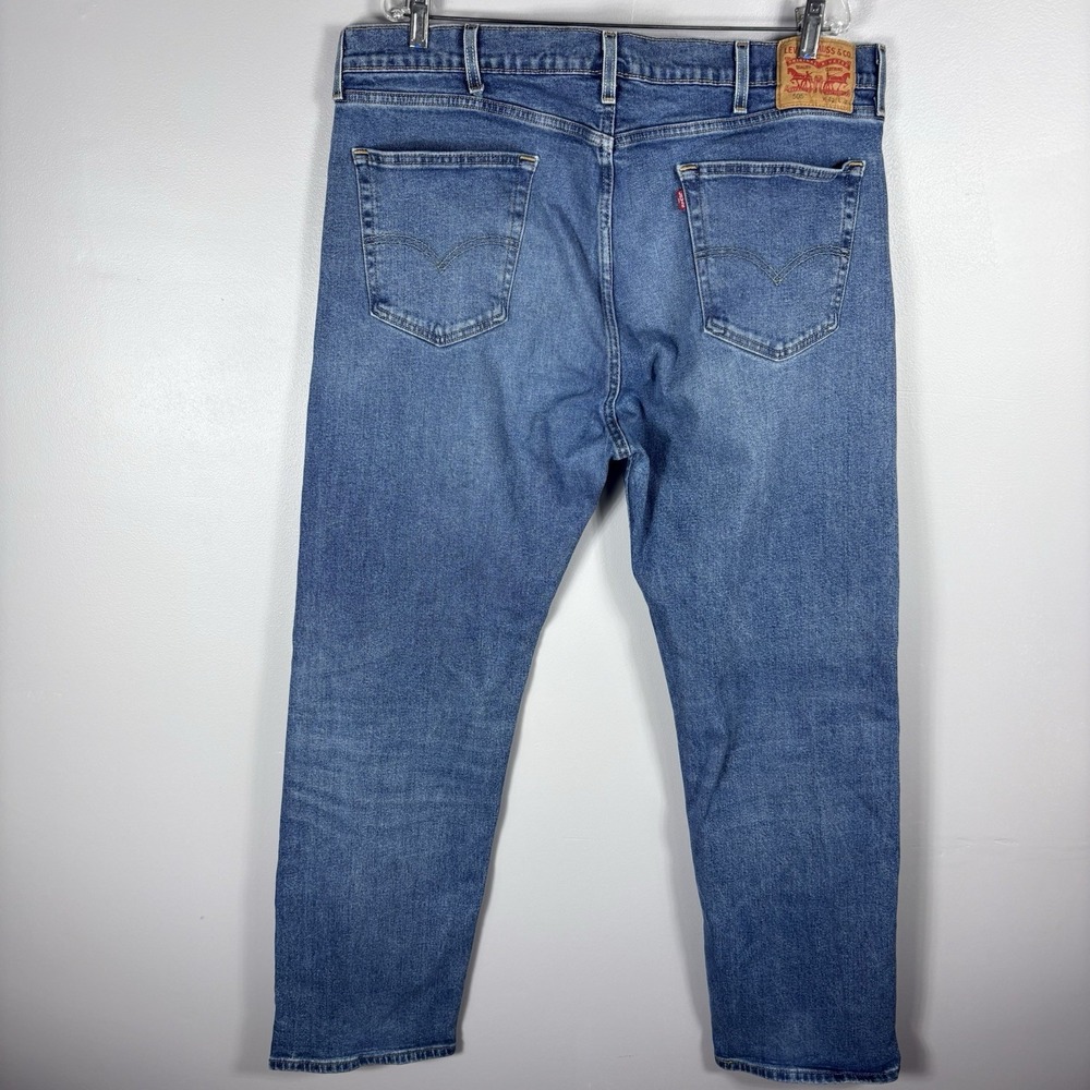Levi's 505 Men's‎ 42x32 Dark Wash Blue Straight Leg Regular Fit Denim Jeans - Picture 2 of 6